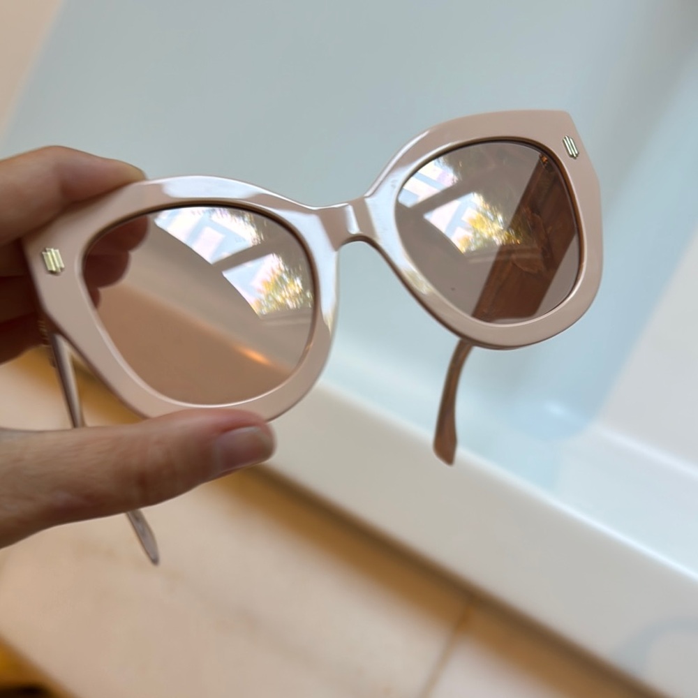 Fendi FF Pink Sunglasses - Picture 6 of 7